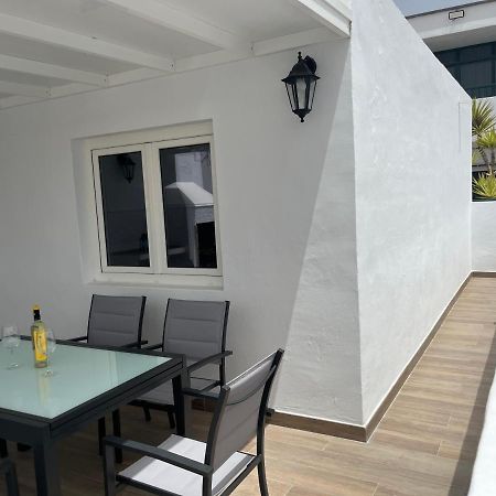 Villa Mym à Tías Extérieur photo
